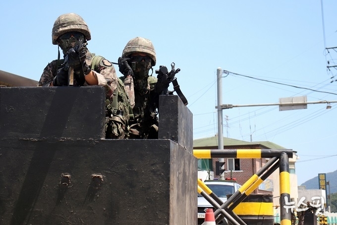 육군 8기동사단 장병들이 훈련에 참가하고 있다. (사진=8기동사단 제공)