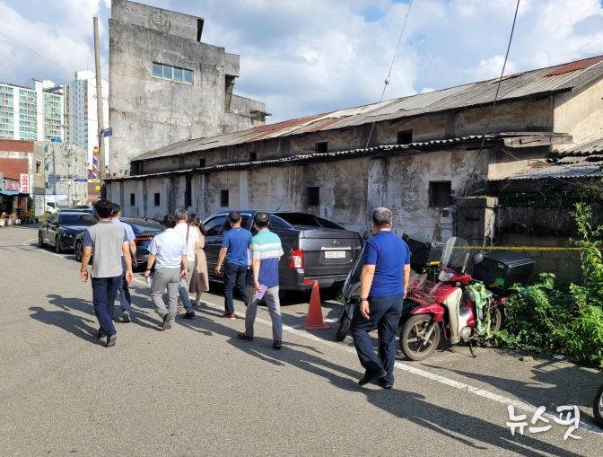 오산시 건축민원 민관자문단, 궐동 구도심 방치 건축물 안전점검