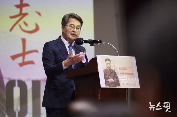 안중근 유묵 ‘장탄일성 선조일본’ 첫 공개…김동연 “안중근 의사 30년 인생이 남긴 독립·평화 정신, 경기도가 적극 계승하겠다”