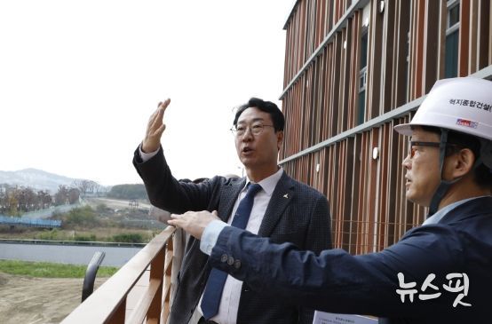 정명근 화성시장, ‘화성시 정조효노인복지관’준공 앞두고 최종점검 나서