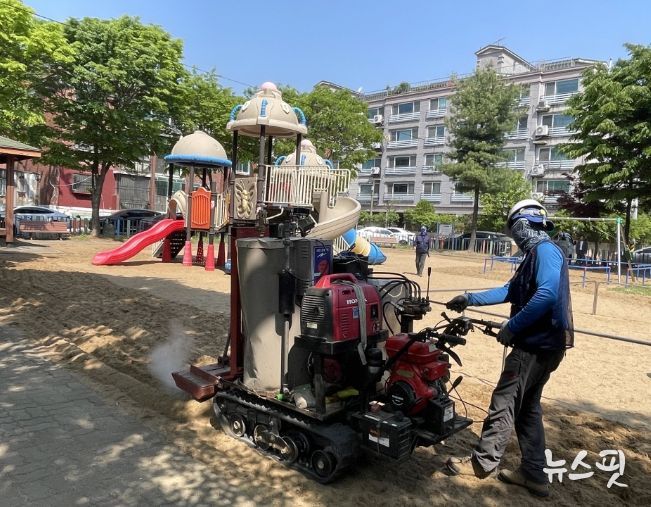 안산시 단원구“어린이 모래 놀이터 안심하고 이용하세요”