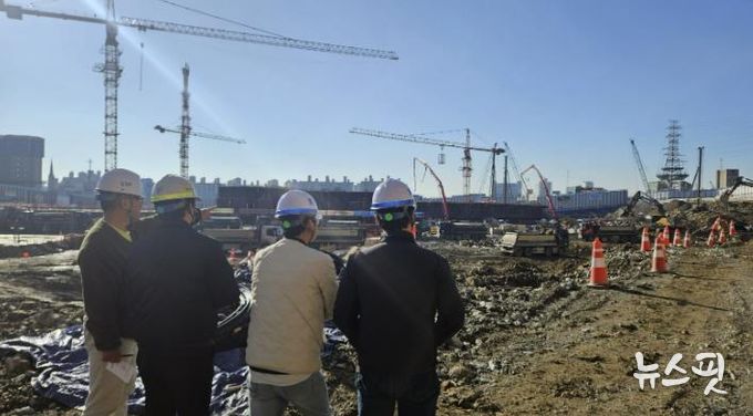 지난 28일 이목동 공동주택 신축 건설공사장을 점검하는 모습