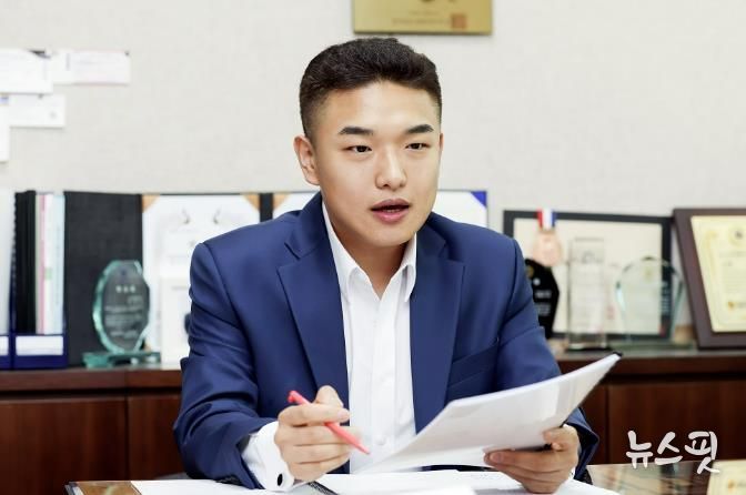 의왕시의회 한채훈 의원, 재정난 경고하며 340억 원 센터 건립