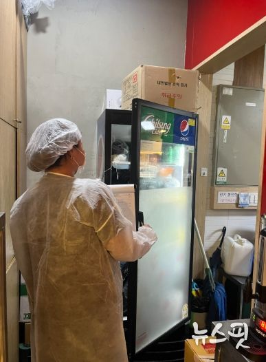 '2025년 하반기 위생등급 지정 음식점'을 대상으로 사후관리 점검을 실시하고 있다.