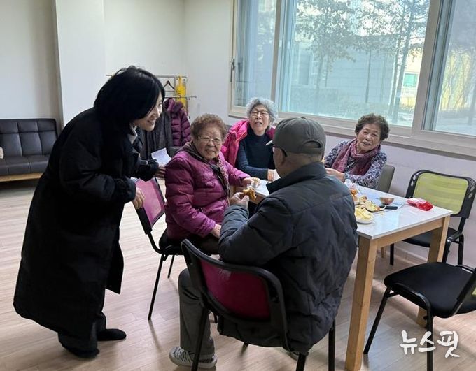 파주시 운정2동, 새해 맞아 경로당 순회 방문 및 한파 대비 점검