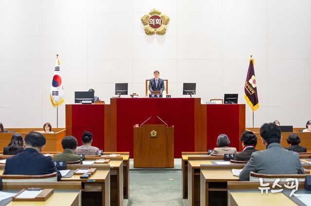 성남시의회, 제308회 임시회 개회