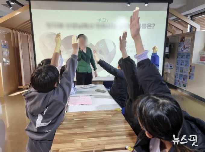 꿈을 만들고, 함께 놀고, 세상과 연결되다...군포시청소년전용카페 틴터, 2026년 청소년 공간 신규 사업 본격 운영