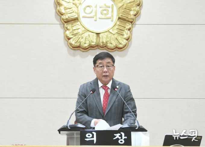 윤창철 의장이 제386회 임시회 제1차 본회의를 주재하고 있다.(사진=양주시의회)